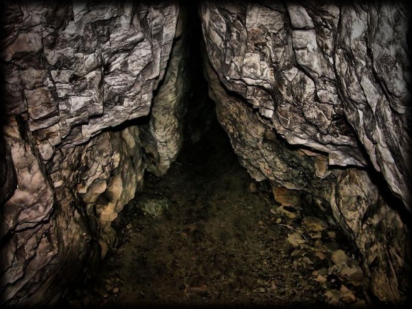 сугомакская пещера челябинская область