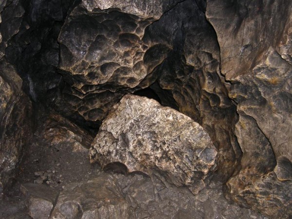 Сугомакская пещера второй грот